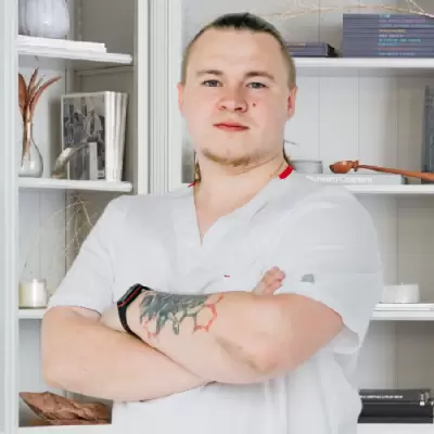 доктор Лопин Николай Николаевич фельдшер клиники «Санати» в Янауле